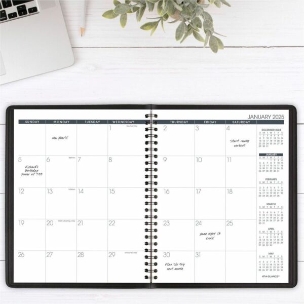 At-A-Glance Planner - Image 4