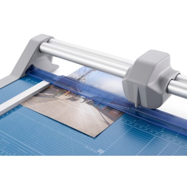 Dahle 550 Professional Rotary Trimmer - Image 5