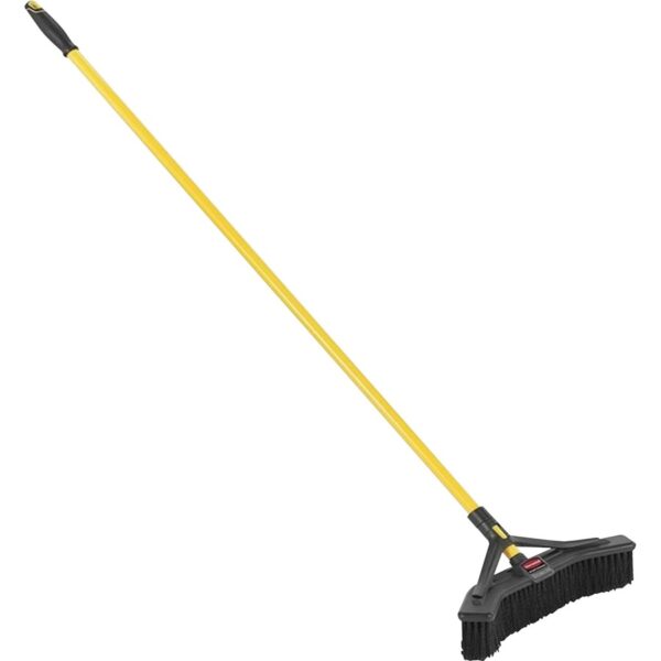 Rubbermaid Commercial Maximizer Push-To-Center 18" Brooms - Image 2