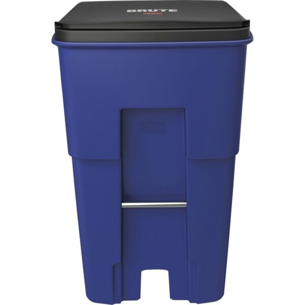 Rubbermaid Commercial Brute 95-gallon Rollout Container - Image 2